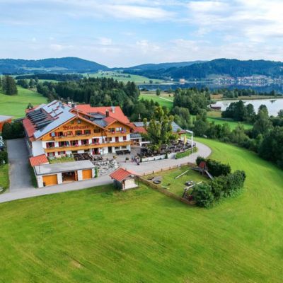 Landhotel und Gaststätte Wiesbauer am Hopfensee Landhotel und Gaststätte Wiesbauer am Hopfensee